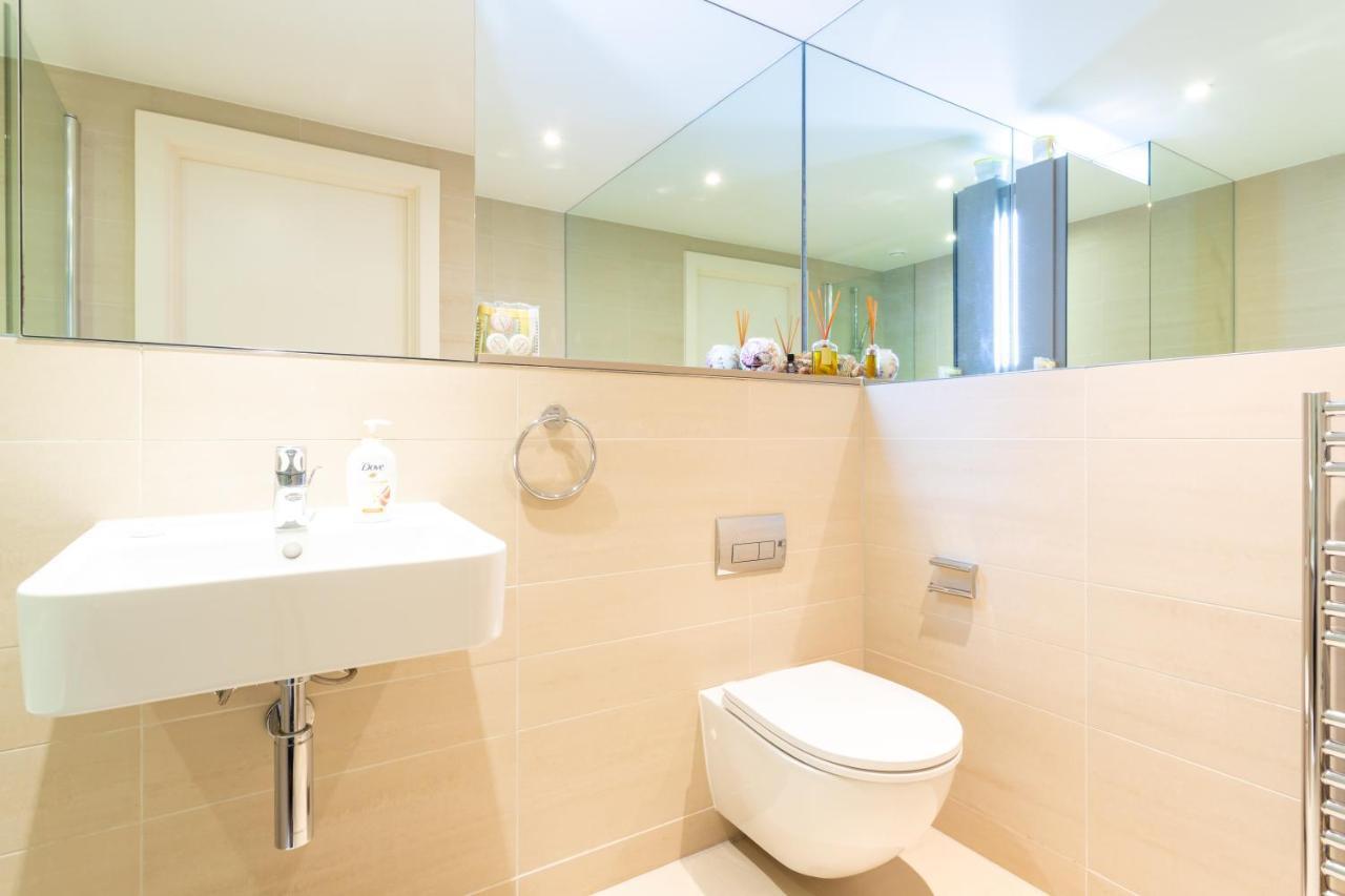 Amazing Modern 2 Bedroom Flat In Greenwich For 4 People London Exteriör bild