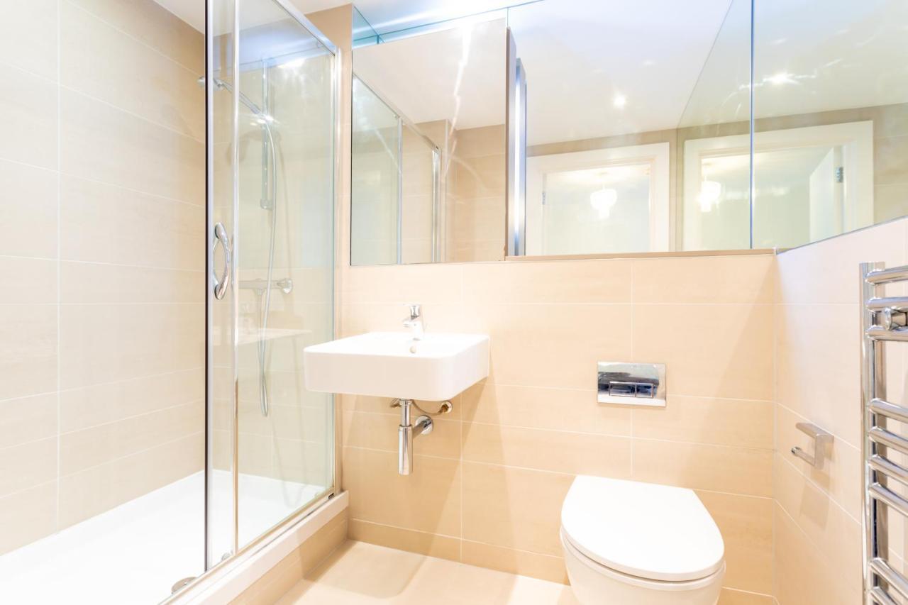 Amazing Modern 2 Bedroom Flat In Greenwich For 4 People London Exteriör bild