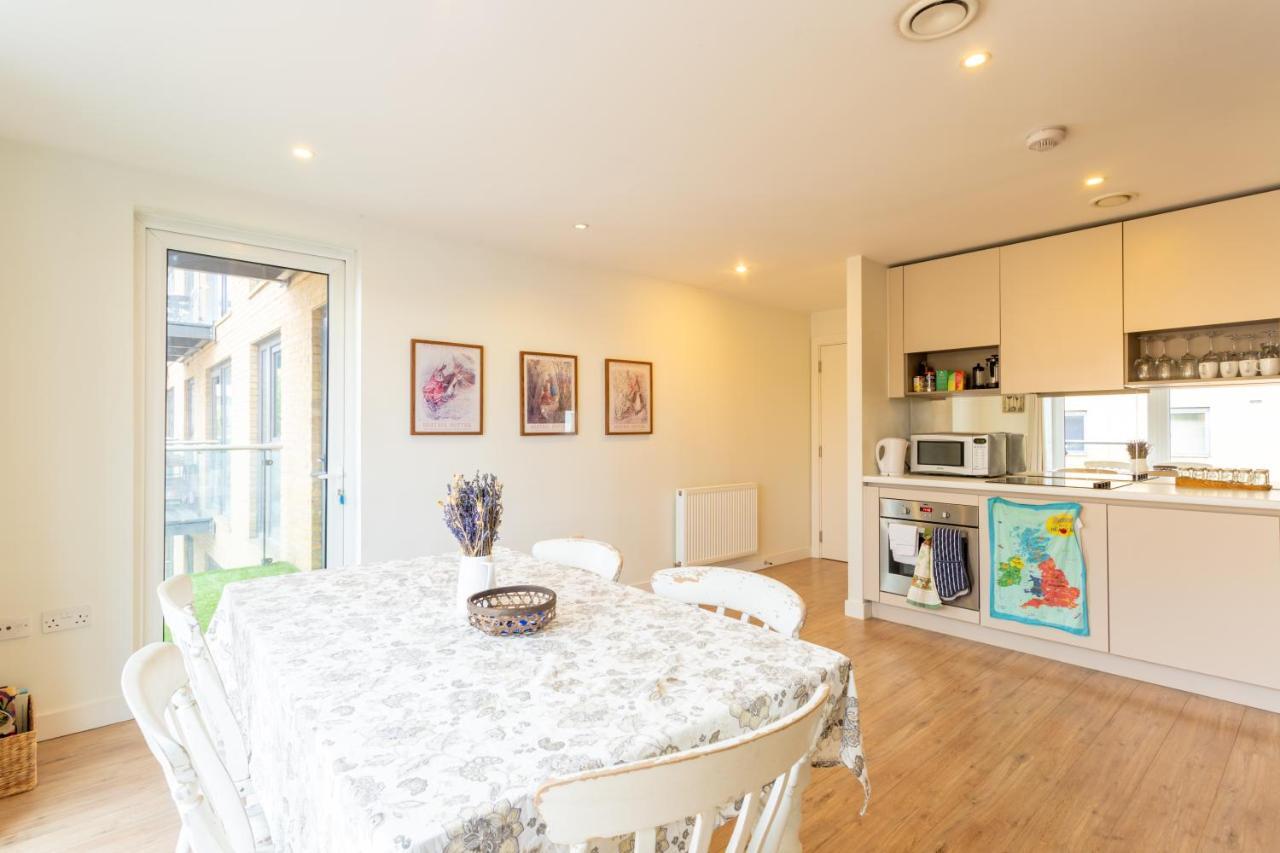 Amazing Modern 2 Bedroom Flat In Greenwich For 4 People London Exteriör bild