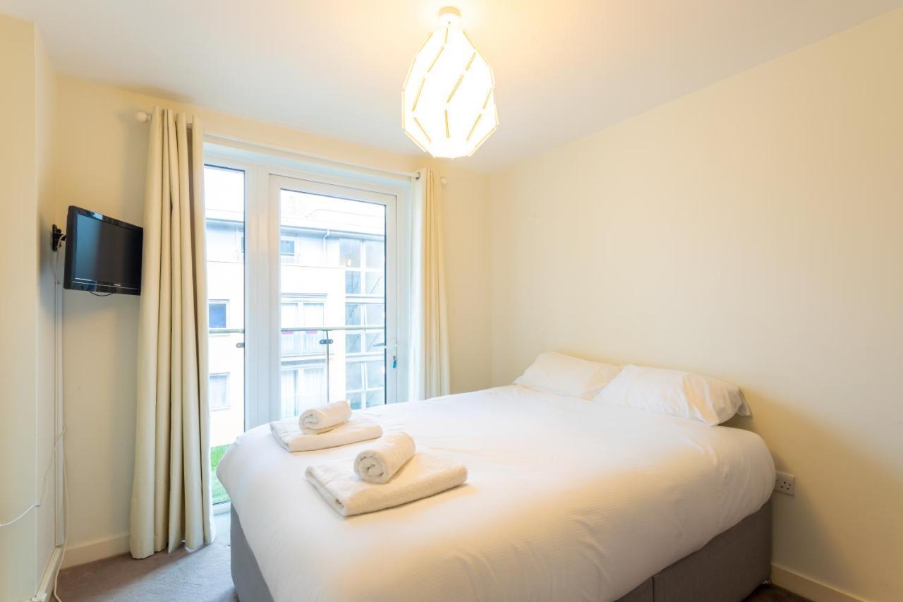 Amazing Modern 2 Bedroom Flat In Greenwich For 4 People London Exteriör bild